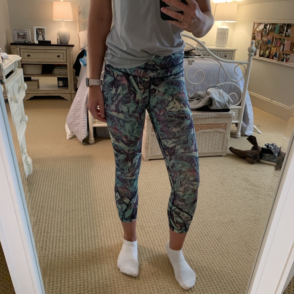 Lululemon cropped leggings